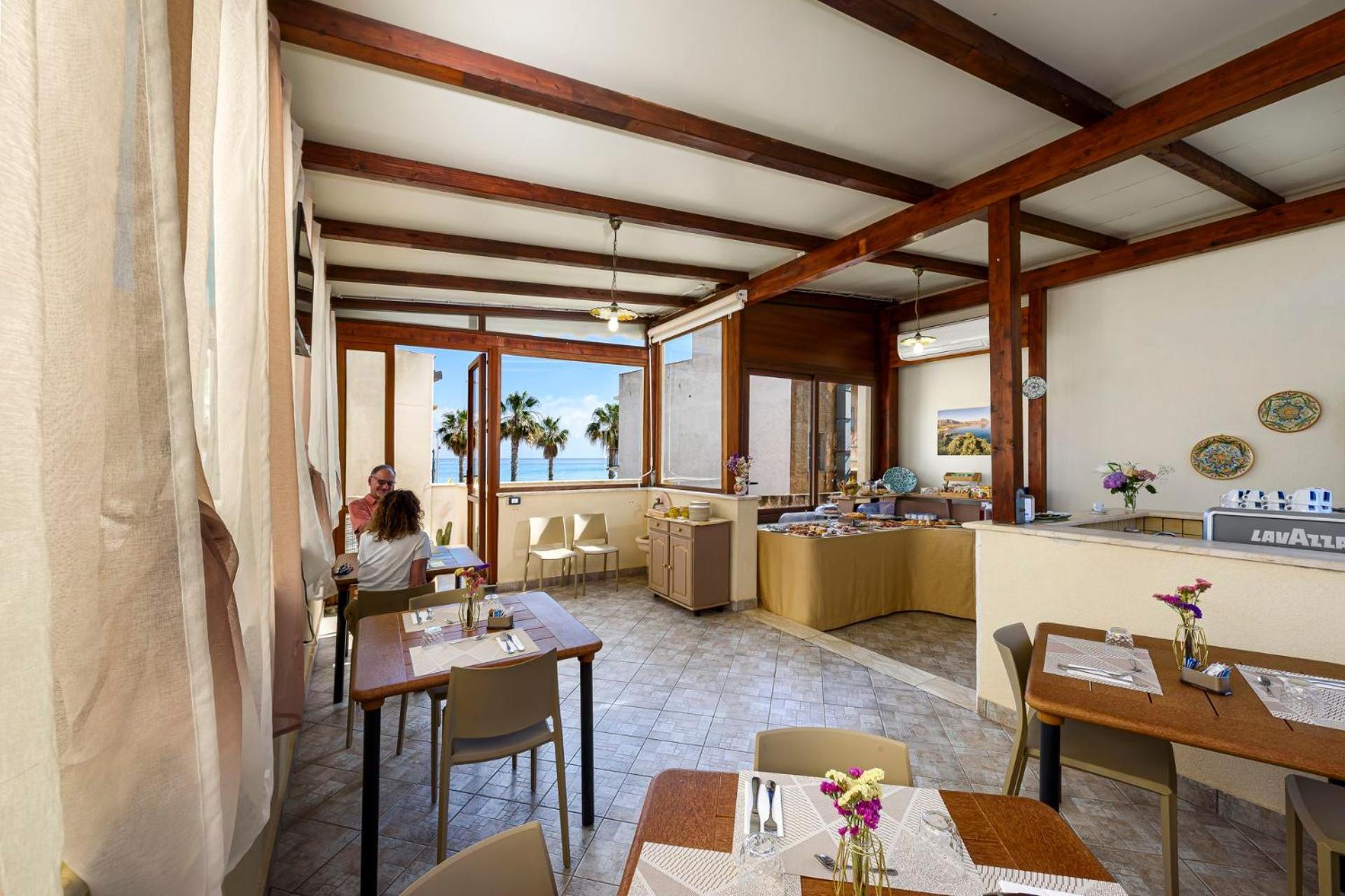Hotel La Darsena San Vito Lo Capo Exterior photo